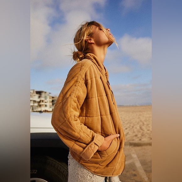 Free People Jackets & Blazers - Dolman Quilted jacket